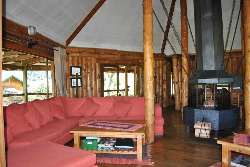Greenfire Drakensberg Lodge Bonjaneni エクステリア 写真